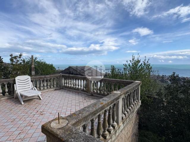 Villetta indipendente in vendita di 500 m² in Contrada San Silvestro, 46