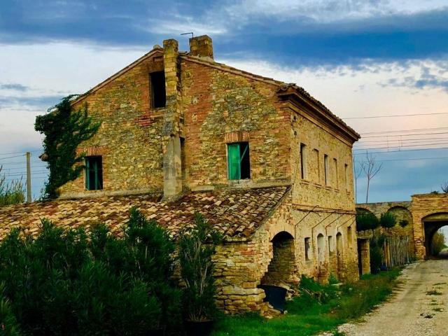 Villetta indipendente in vendita di 500 m² in Strada Statake n. 16