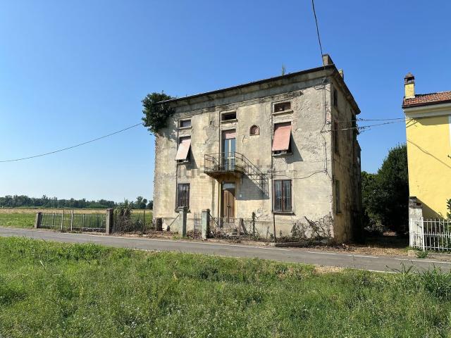Villetta indipendente in vendita di 501 m² in Località Casa Verde, 1