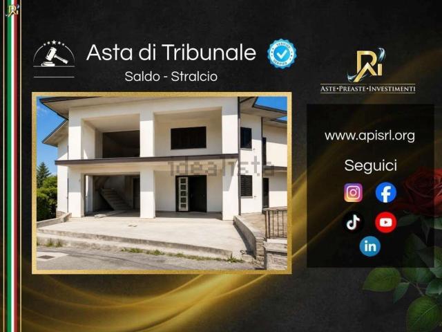 Villetta indipendente in vendita di 507 m² in Via Vignale