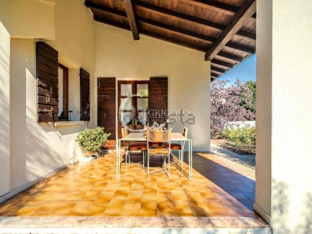 Villetta indipendente in vendita di 508 m² in Via Pietro dal Pozzo