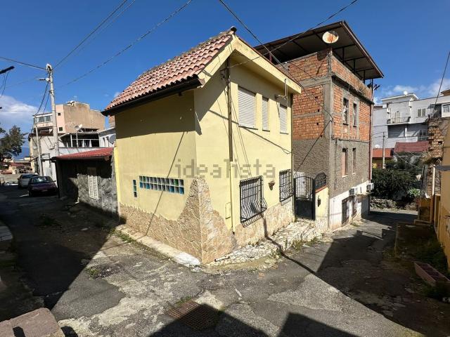 Villetta indipendente in vendita di 50 m² in Via A Rione G