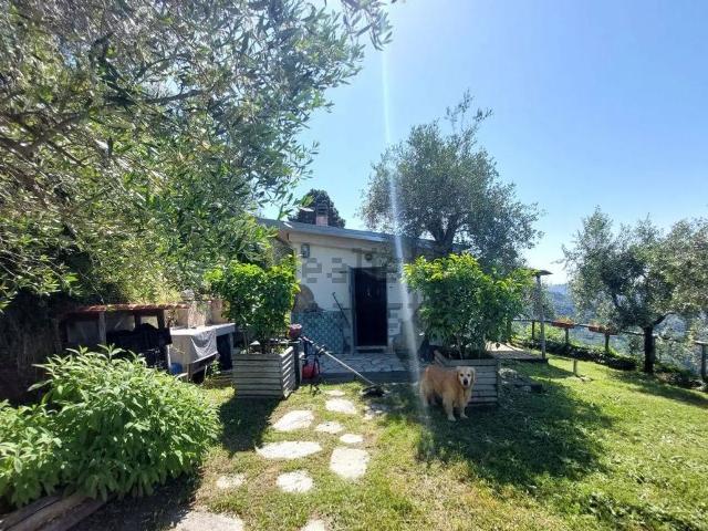 Villetta indipendente in vendita di 50 m² in Via Capezzano Monte