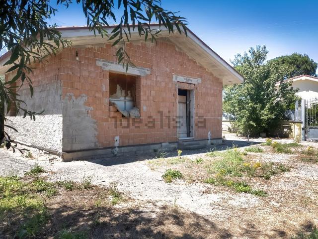 Villetta indipendente in vendita di 50 m² in Via Colle Savelli