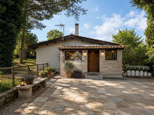 Villetta indipendente in vendita di 50 m² in Via Monti di Marvaiata