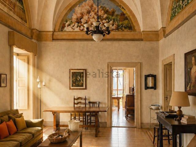 Villetta indipendente in vendita di 510 m² in Via Giuseppe Garibaldi, 46