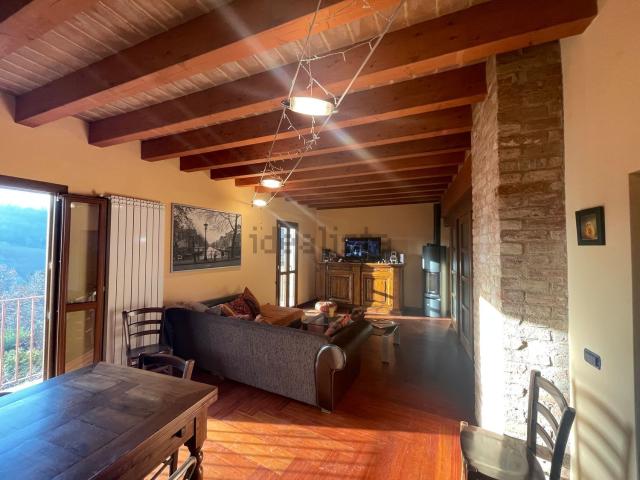 Villetta indipendente in vendita di 510 m² in Località Quarto Inf