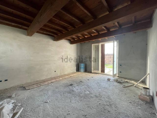 Villetta indipendente in vendita di 516 m² in Via Massafiscaglia