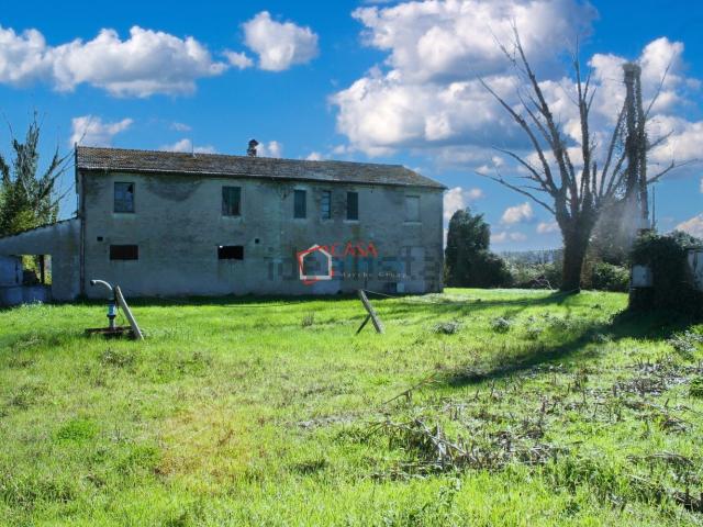 Villetta indipendente in vendita di 520 m²
