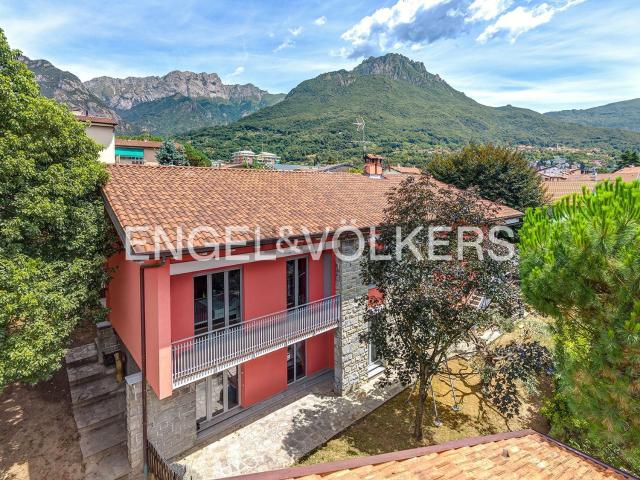 Villetta indipendente in vendita di 520 m²