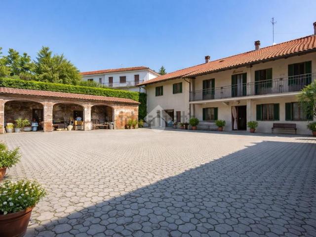 Villetta indipendente in vendita di 530 m² in Via Bricco Calita, 2