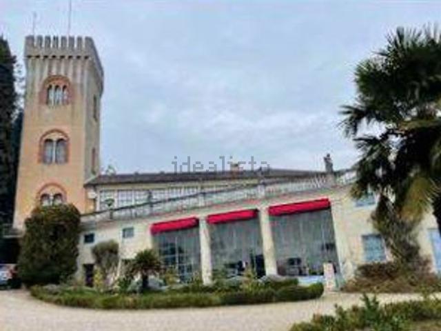 Villetta indipendente in vendita di 5351 m² in Via Roma