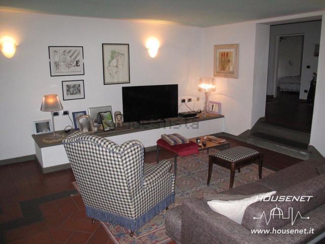 Villetta indipendente in vendita di 537 m² in Via Ardengo Soffici