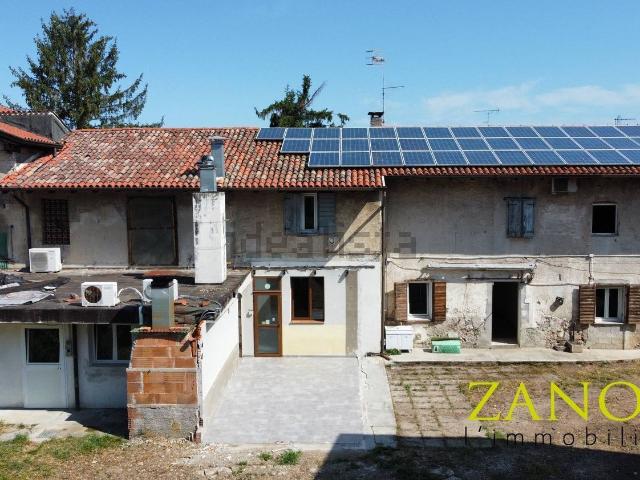 Villetta indipendente in vendita di 543 m² in Via Cavour, 8