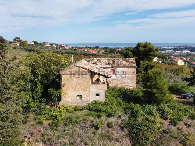 Villetta indipendente in vendita di 5500 m²