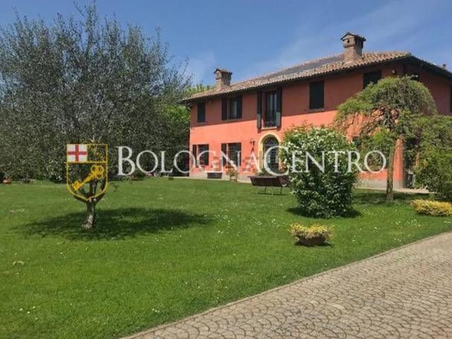 Villetta indipendente in vendita di 550 m² in Via Santa Maria in Duno