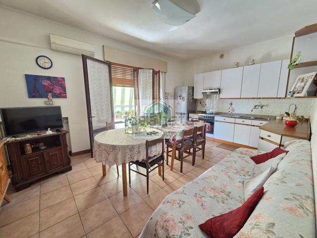 Villetta indipendente in vendita di 550 m² in Viale della Stazione