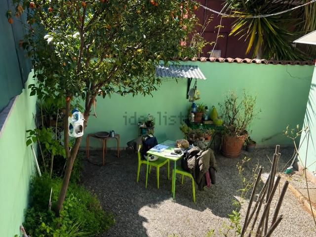 Villetta indipendente in vendita di 55 m² in Viale dell&apos Acquedotto Alessandrino