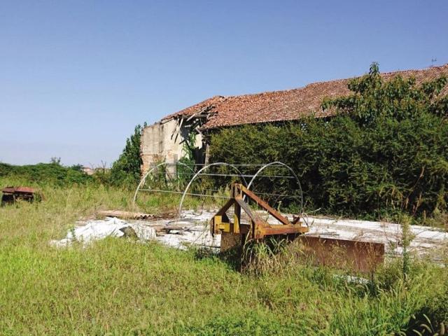 Villetta indipendente in vendita di 566 m² in Via Brescia, 22