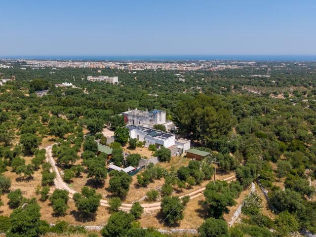 Villetta indipendente in vendita di 567 m² in Via Sant&apos Oronzo