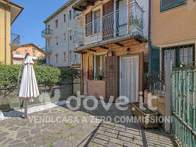 Villetta indipendente in vendita di 56 m² in Via Andrea Costa, 60