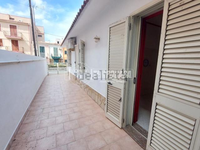 Villetta indipendente in vendita di 56 m² in Via Grotta Polifemo