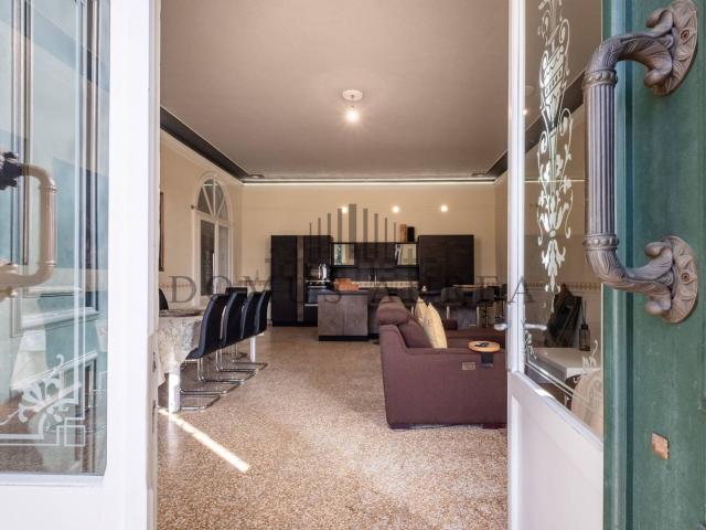 Villetta indipendente in vendita di 580 m² in Via Michellorie, 47