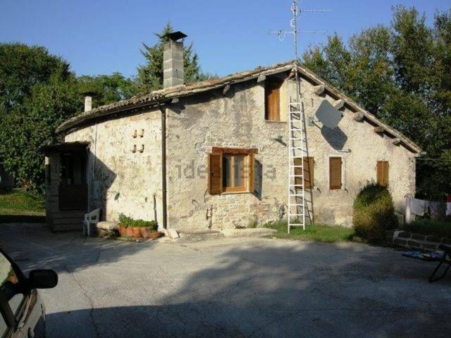 Villetta indipendente in vendita di 593 m²
