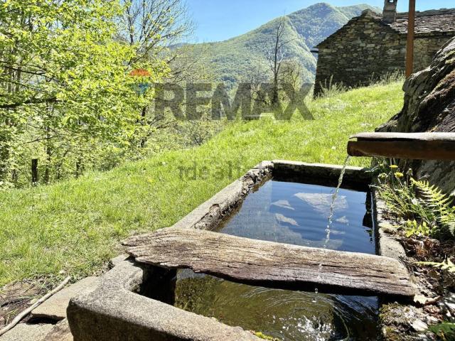 Villetta indipendente in vendita di 63 m² in Località Tomba