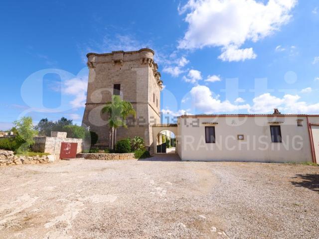 Villetta indipendente in vendita di 600 m²