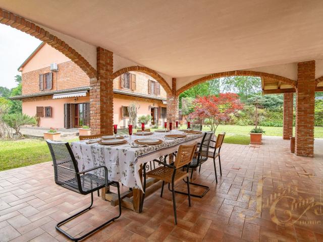 Villetta indipendente in vendita di 600 m²