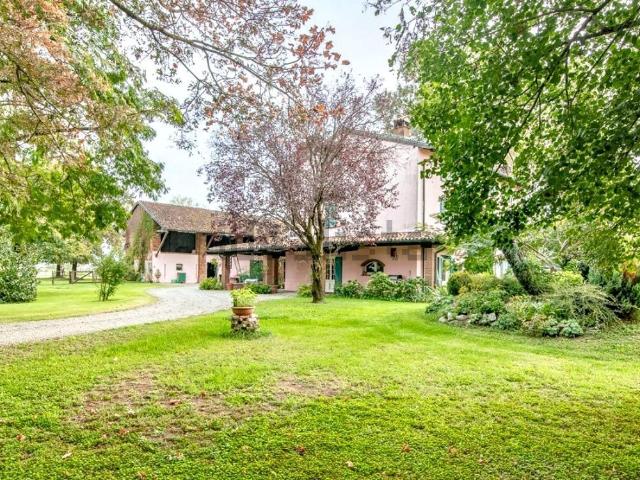 Villetta indipendente in vendita di 600 m² in Via Casoni