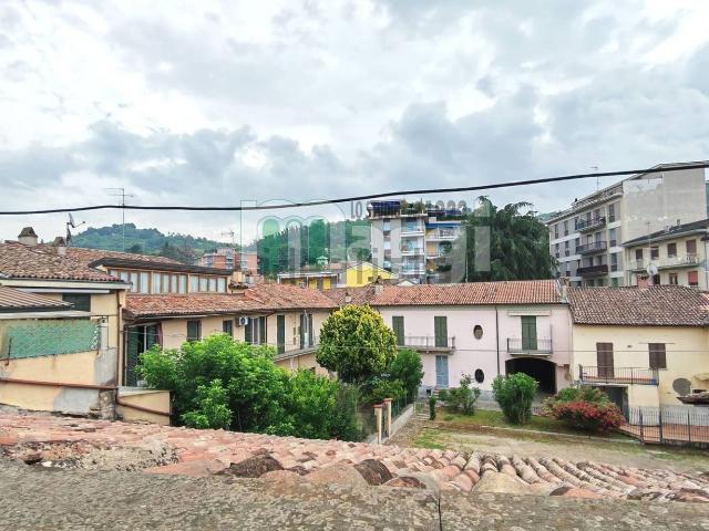 Villetta indipendente in vendita di 600 m² in Via Emilia
