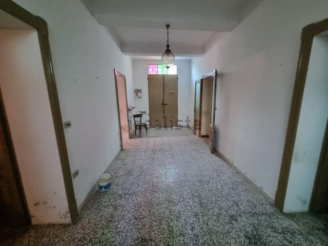 Villetta indipendente in vendita di 600 m² in Via Europa