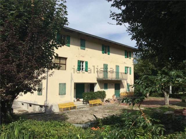 Villetta indipendente in vendita di 600 m² in Via Monchio, 88