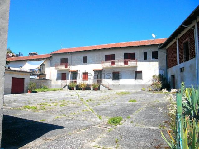 Villetta indipendente in vendita di 600 m² in Via Roma
