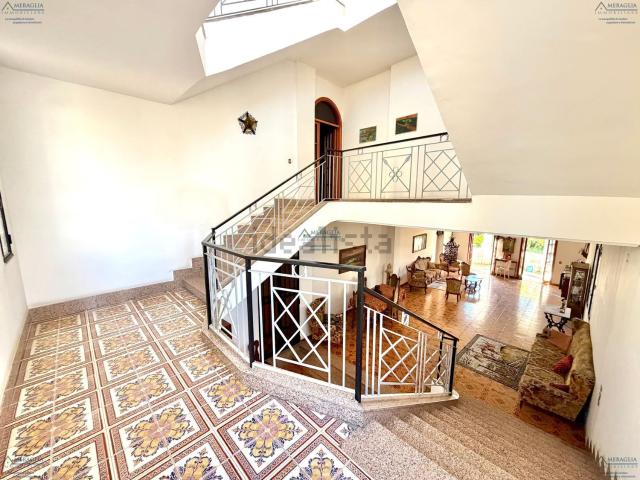 Villetta indipendente in vendita di 600 m² in Via Vittorio Emanuele, 207