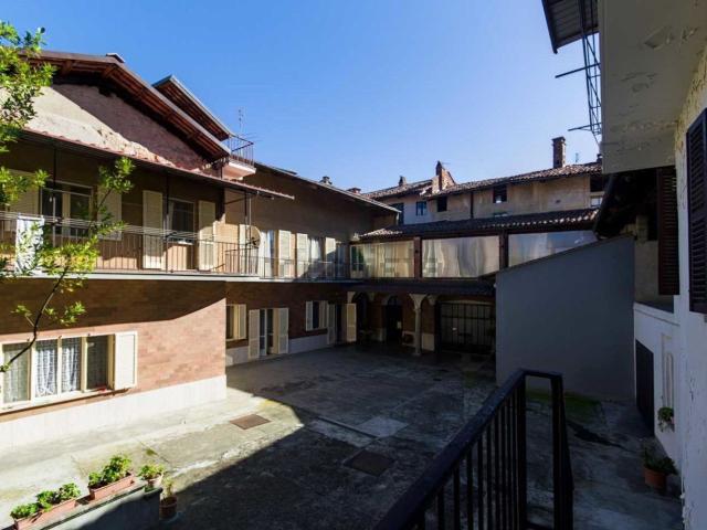 Villetta indipendente in vendita di 600 m² in Piazza Ippolito Sangiorgio, 1