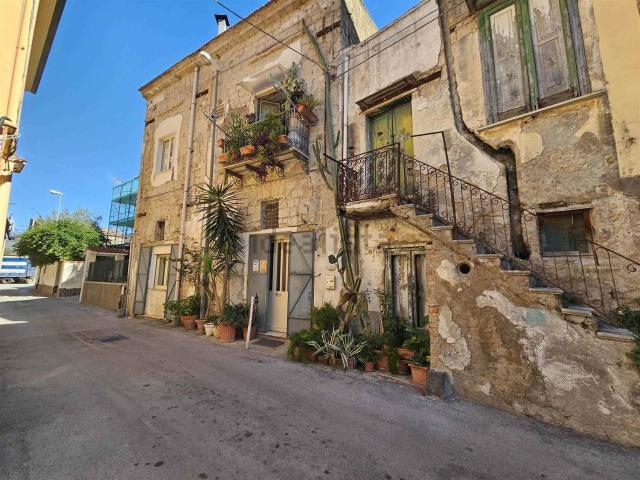 Villetta indipendente in vendita di 60 m² in Via Alfaterna