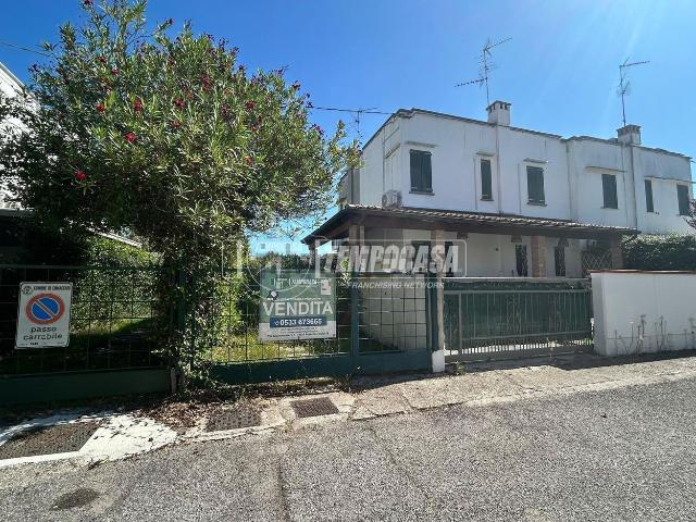 Villetta indipendente in vendita di 60 m² in Via Borso D&apos Este, 32