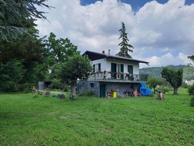 Villetta indipendente in vendita di 60 m² in Via Cesare Pavese