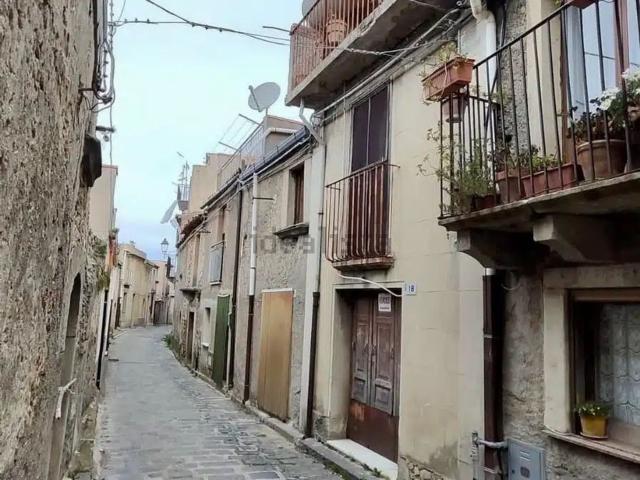 Villetta indipendente in vendita di 60 m² in Via Giovan Guerino, 18