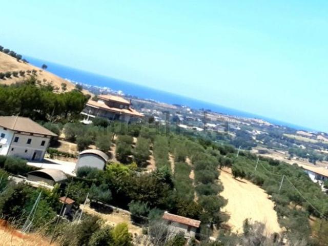 Villetta indipendente in vendita di 610 m²