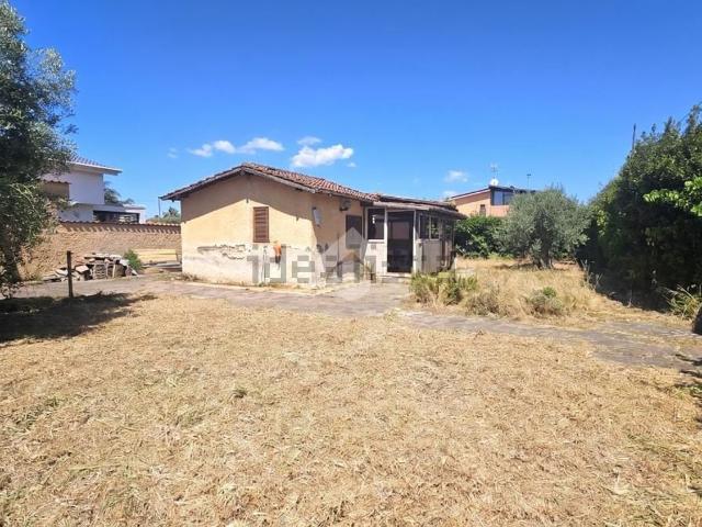 Villetta indipendente in vendita di 61 m² in Strada Valmontorio