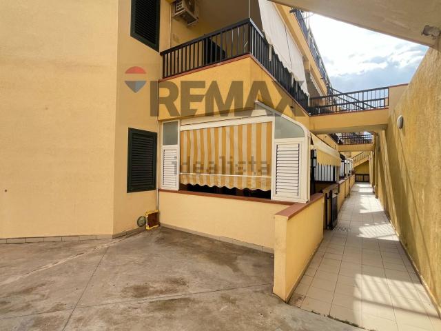 Villetta indipendente in vendita di 61 m² in Via Donnalucata, 23