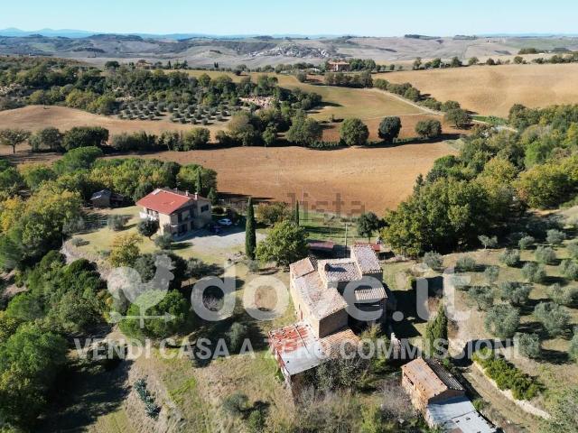 Villetta indipendente in vendita di 620 m² in Via della Valle