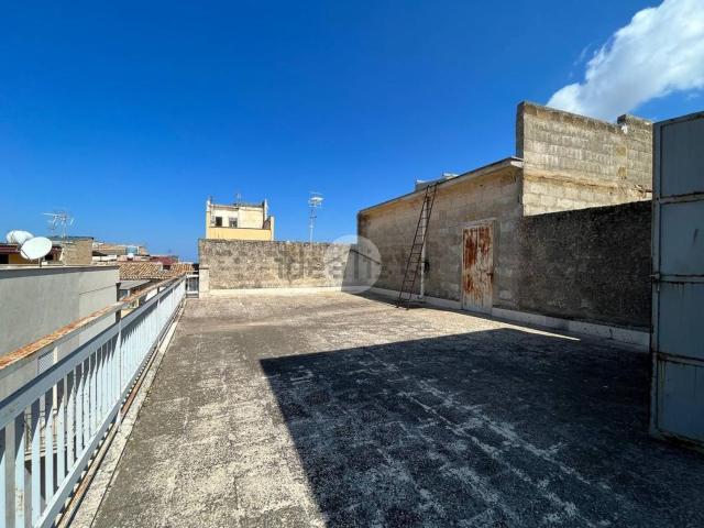 Villetta indipendente in vendita di 630 m² in Via Marco Polo, 39