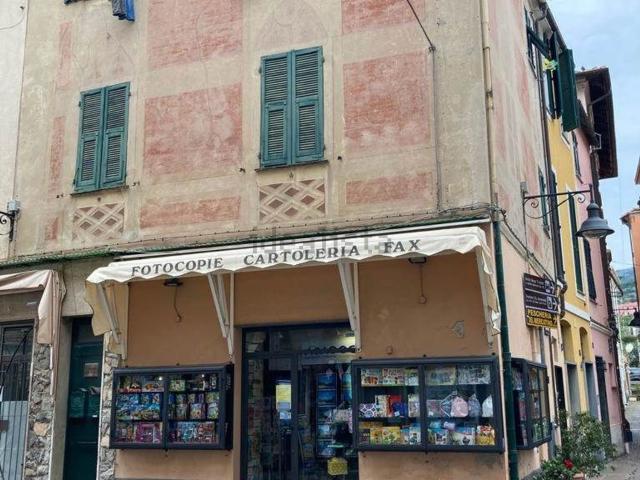 Villetta indipendente in vendita di 67 m² in Piazza Dante Alighieri