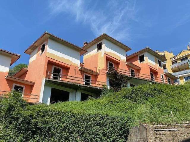 Villetta indipendente in vendita di 67 m² in Via Fratelli Rosselli
