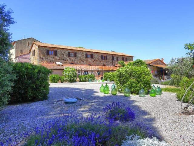 Villetta indipendente in vendita di 640 m²